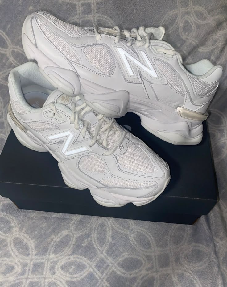 New Balance 9060 White