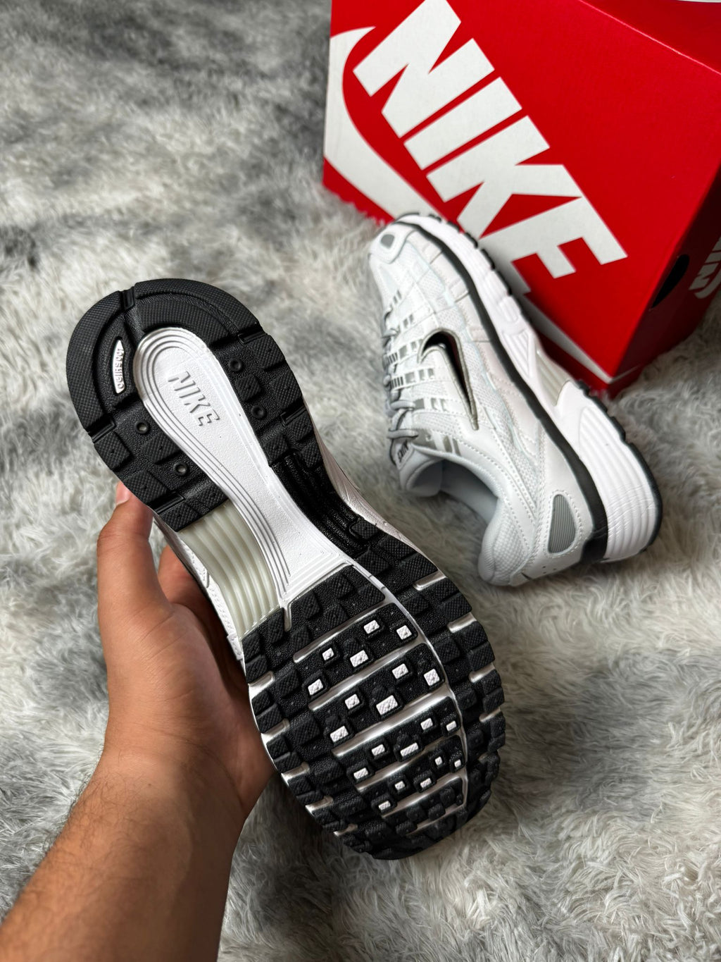 Nike P6000 White/Black