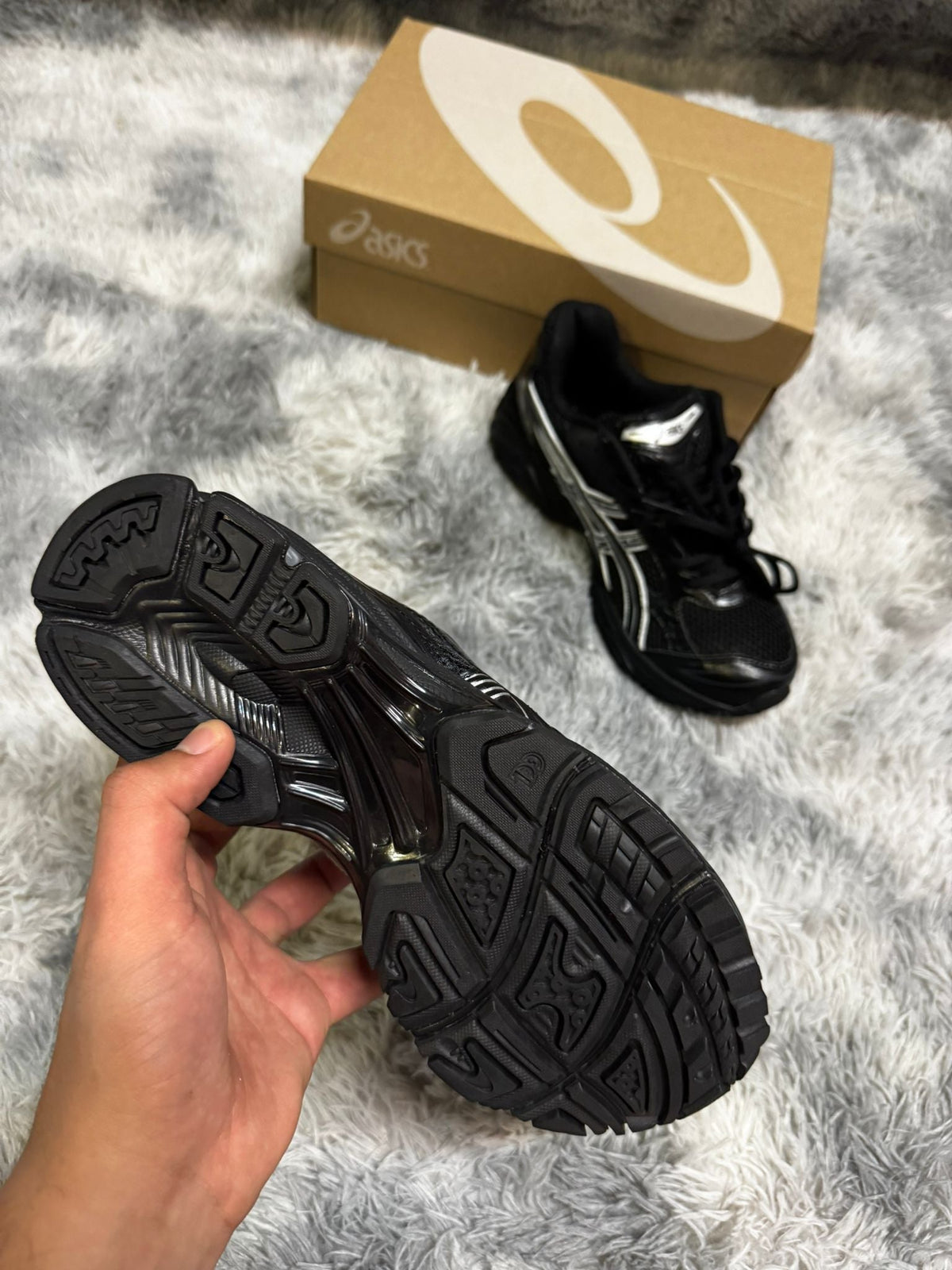 Asics Gel Kayano-14 Black