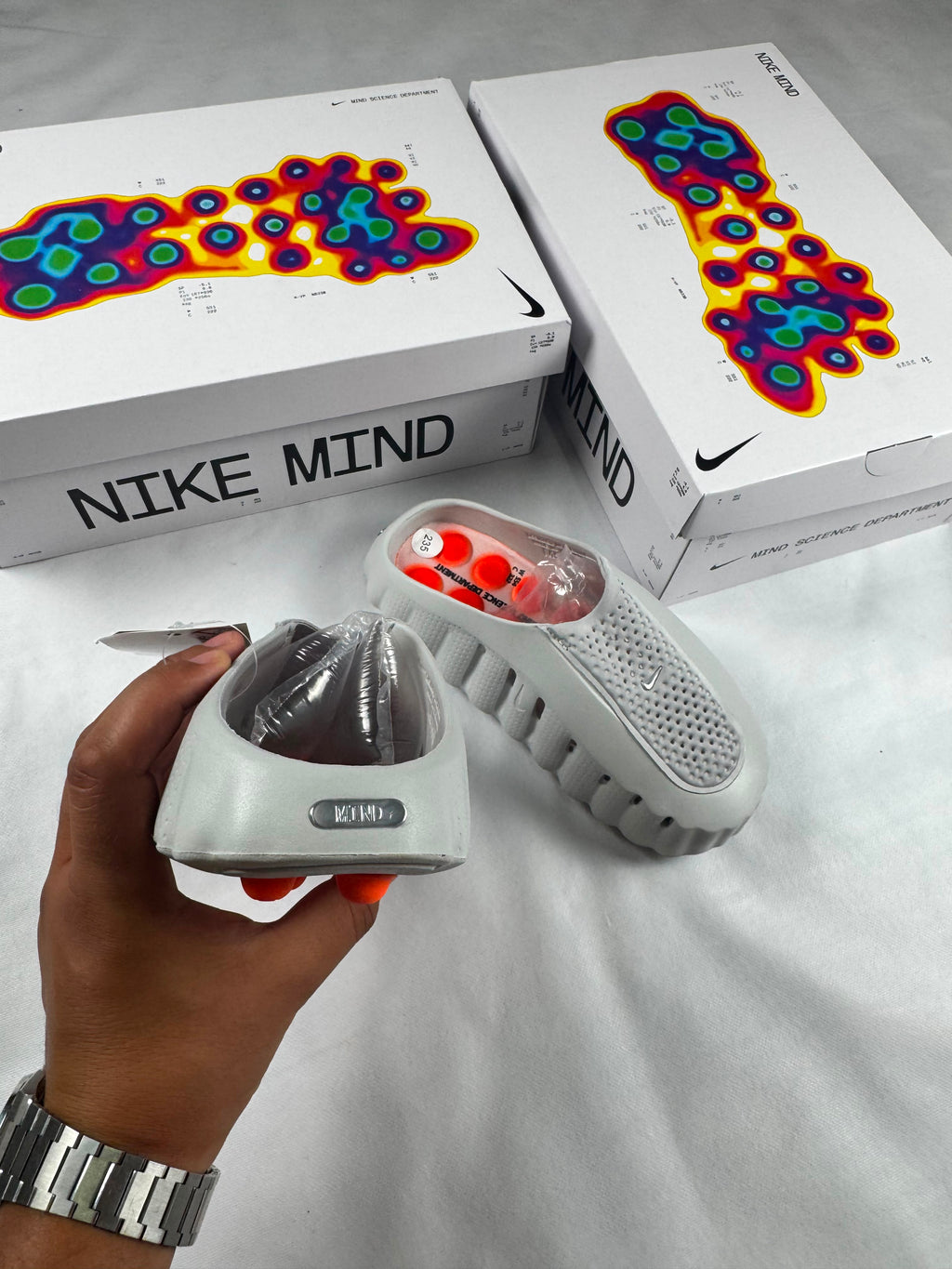 Nike Mind -001 Grey