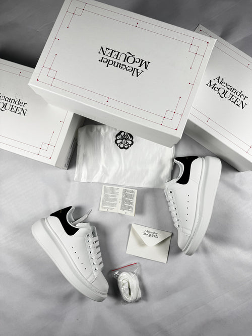 Alexander McQueen Blancas